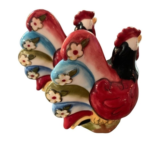 Blue Sky Heather Goldminc Rooster Salt and Pepper Shaker Set - Picture 4 of 7